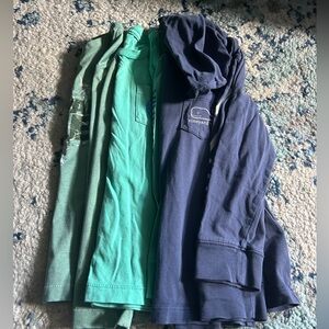 Lot of 4T boys’ Vineyard Vines long sleeve shirts.